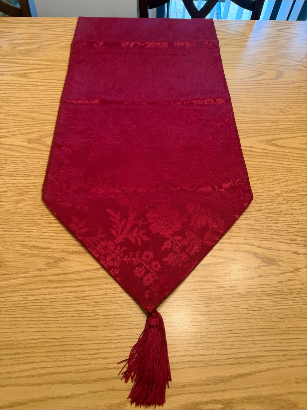 Vintage Classic Red Jacquard Table Runner with Tassel 70” long 14” wide